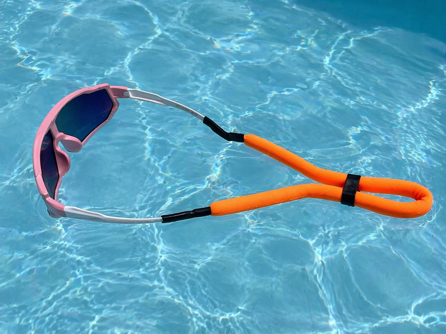 See Clear Floater Model 2